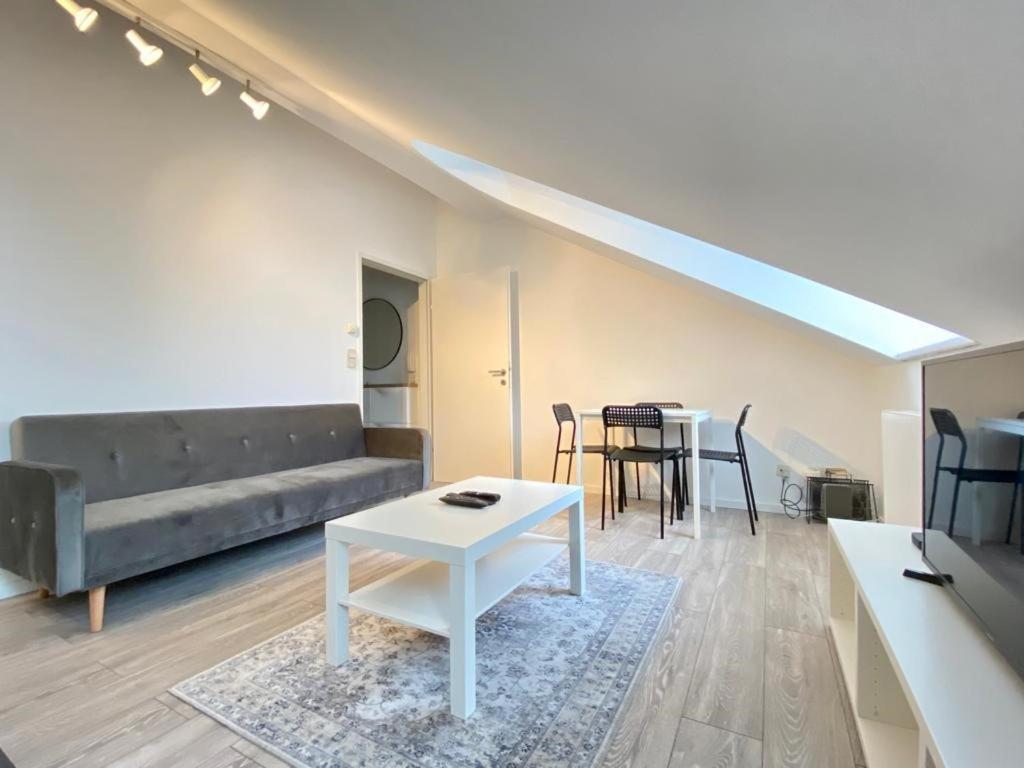 Central Apartment In Vienna Near Metro Buitenkant foto